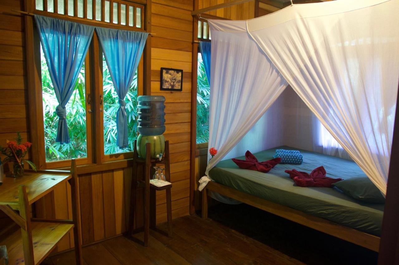 Nomad Divers Bangka Likupang Екстер'єр фото